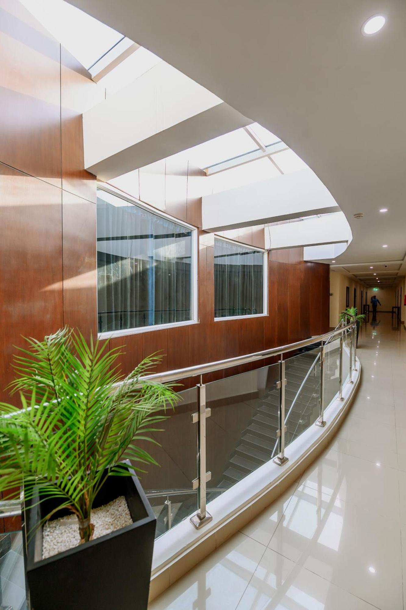 Hotel One Sahiwal Exterior photo